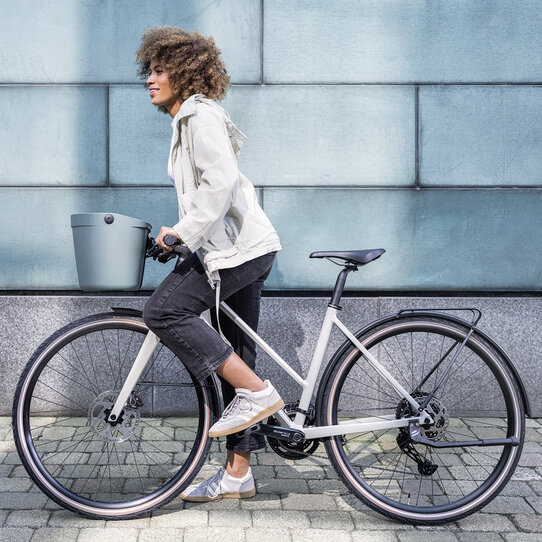 Mio Basket, Solider Kunststoffkorb für Lenker Adapter mit höhenverstellbarer Adapterplatte